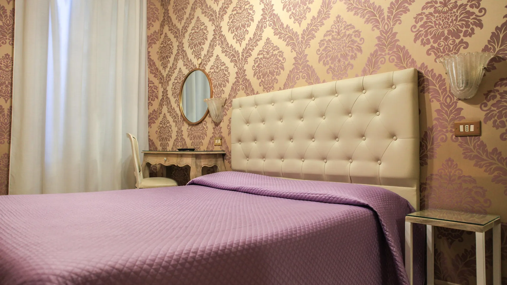 Hotel Bridge Venice Italy