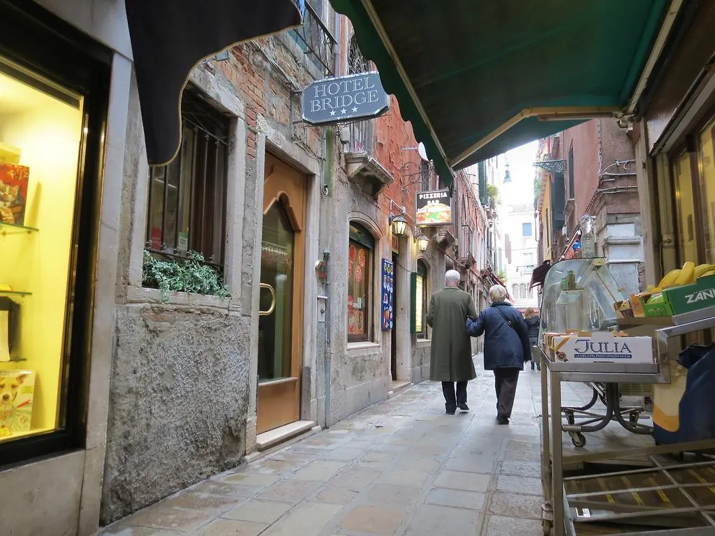 Hotel Bridge Venice
