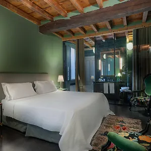 https://maison-borella.italymilanhotels.net