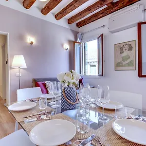  Apartment Botteri Palace By Wonderful Italy